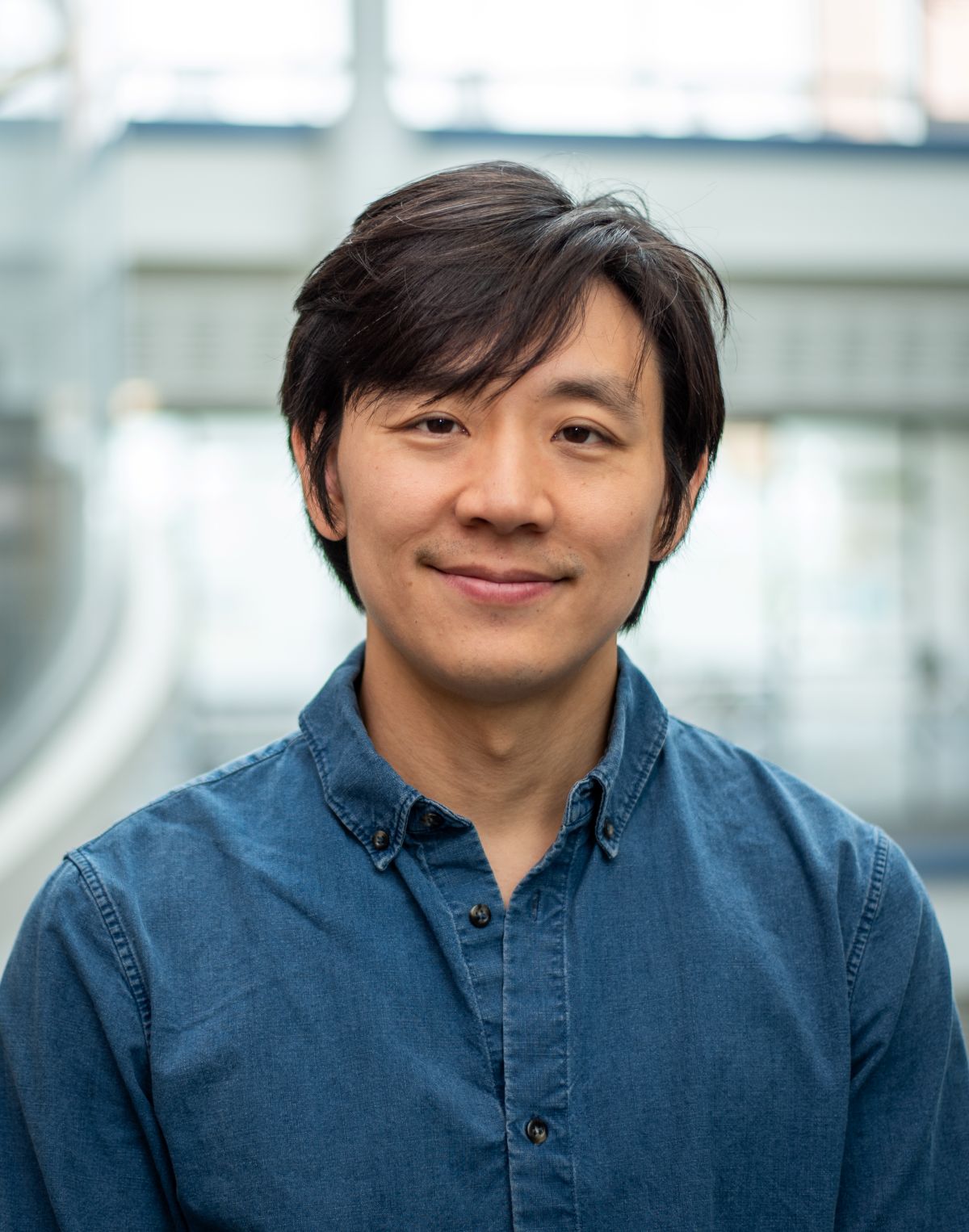 Andrew Lee headshot