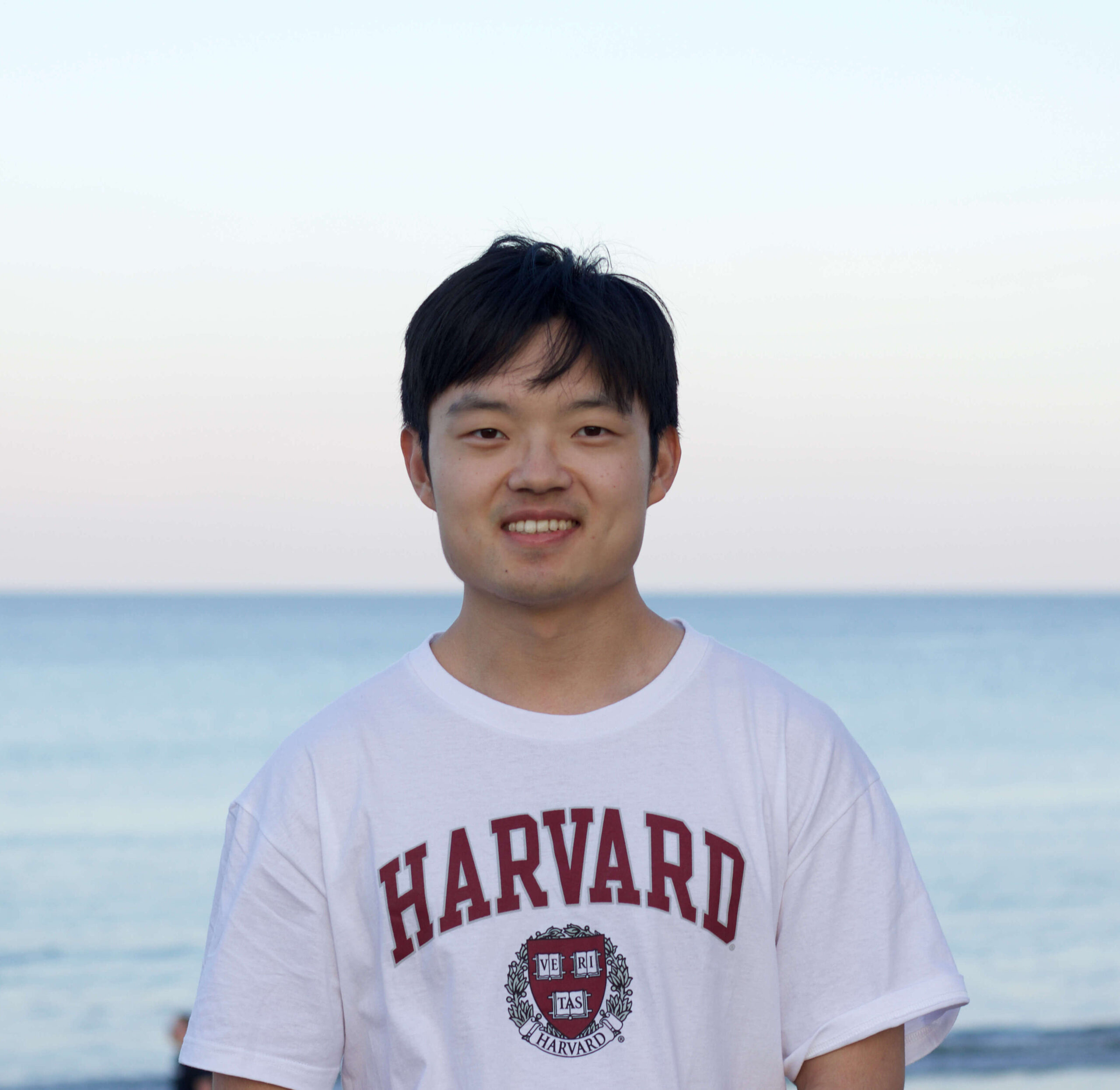 Headshot of Ziwei Gu
